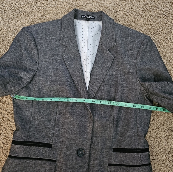 Express Grey Skirt Suit in SZ 10 - Picture 8 of 14